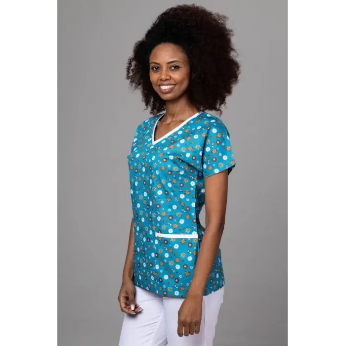 Turquoise Meadow - Bluza uniforma medicala cu imprimeu